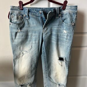 Miss Me Capri Jeans